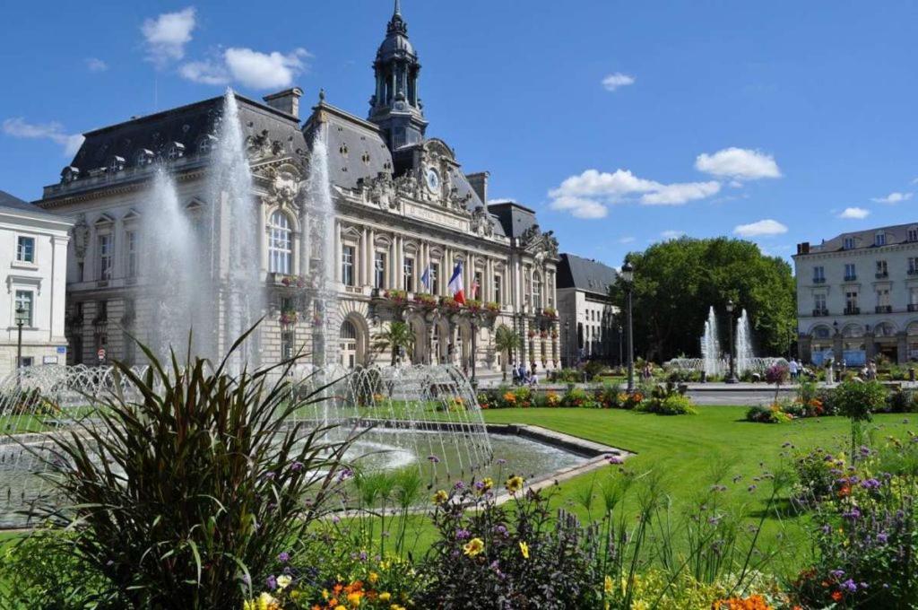 Apartament Le Racine / Colbert - Bords De Loire Tours Zewnętrze zdjęcie